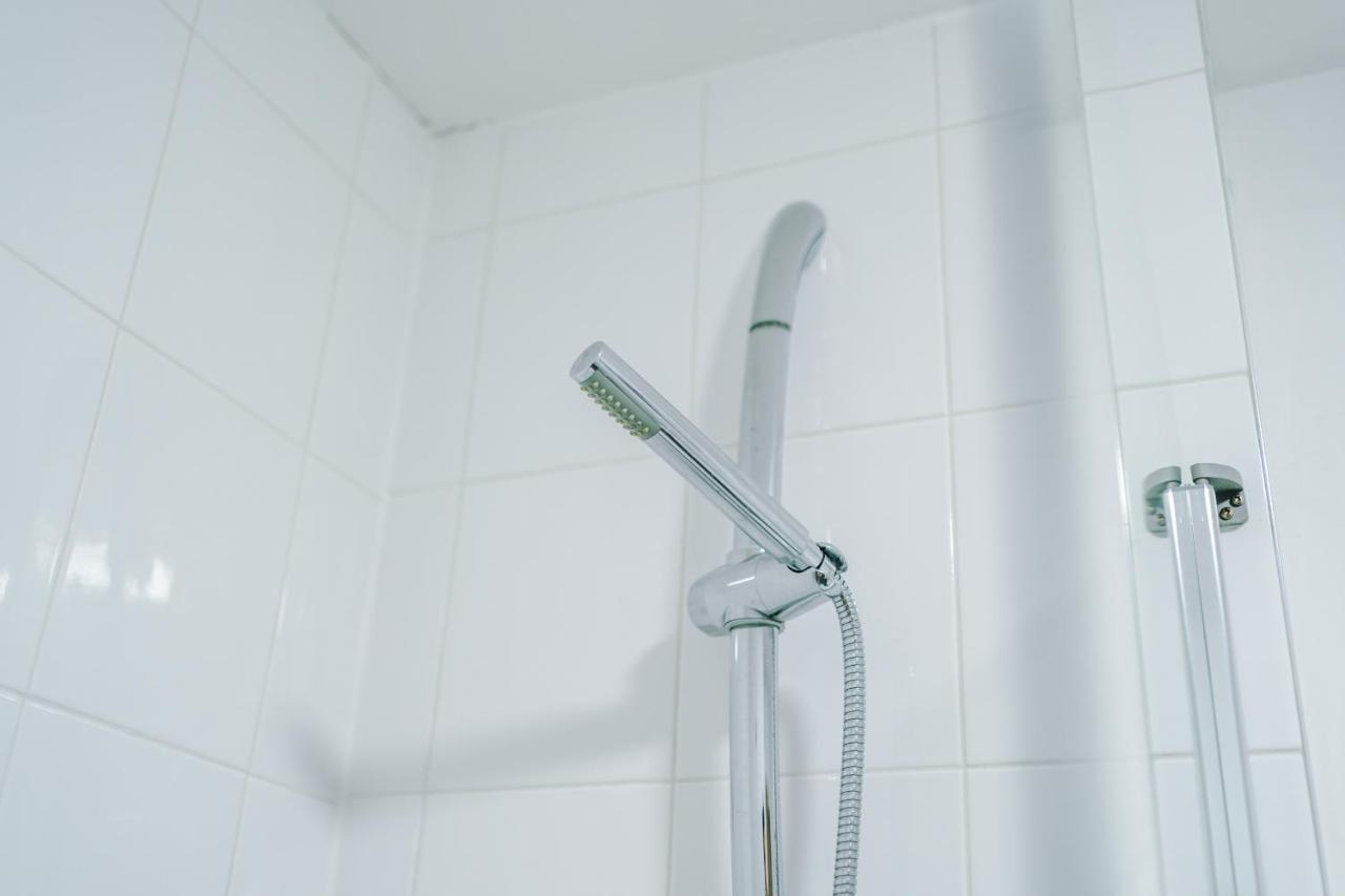 2 Bed Apartment With Balcony Private Parking Near Etihad Stadium, Coop Live Manchester Buitenkant foto
