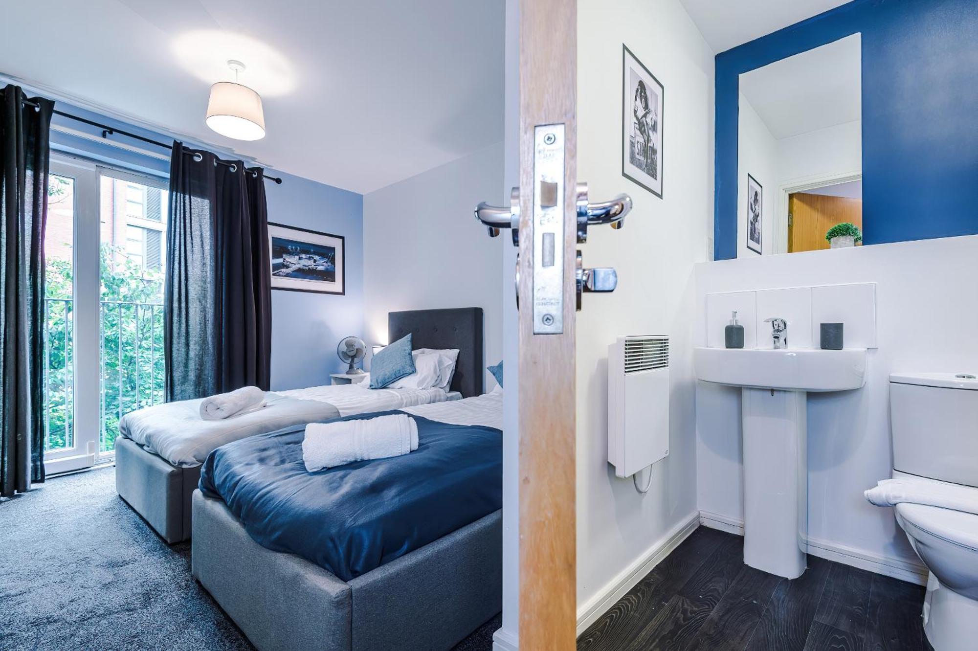2 Bed Apartment With Balcony Private Parking Near Etihad Stadium, Coop Live Manchester Buitenkant foto